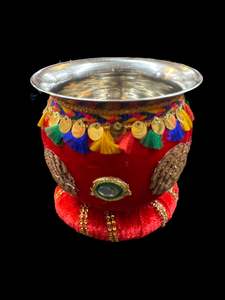Decorated Thali: Red color beautiful Decorated Shagun Gadvi/Lota