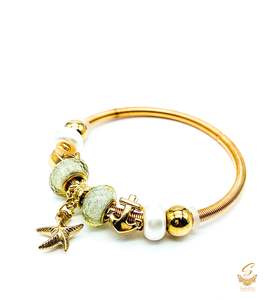 Bracelets: Girl's Charm Bracelet