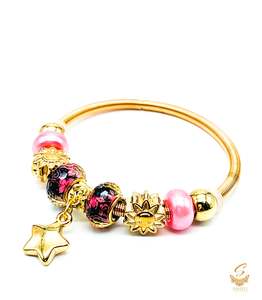 Bracelets: Girl's Charm Bracelet