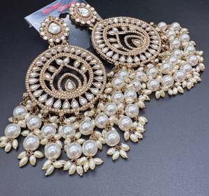 Earring All Styles: Beautiful Kundan & Pearls work bigger earrings (very lite weight)