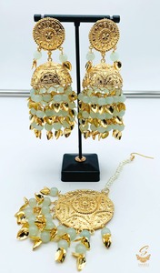 Punjabi Earrings: Punjabi Ice Blue Color Jadau Earrings with Tikka Set light Weight