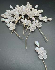 Pack of Beautiful pearls flower hair jura Pin (20 in each pack) Price per pack
