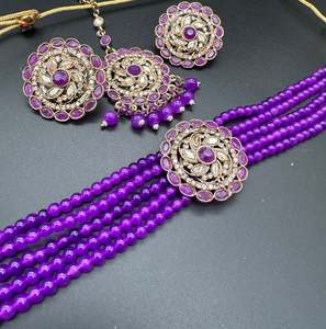 Choker Necklace: Jerkan fine stone with pearls beaded choker set with beautiful studs & tikka