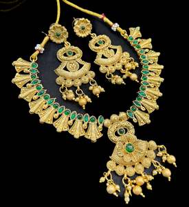 Necklace Sets: Mat look antique gold traditional necklace set with pearls and kundan work