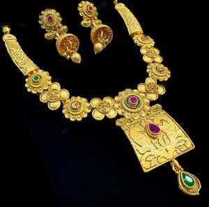 Mat look antique gold traditional necklace set with stones work