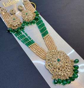 Crystal pearls with fine golden Jerkan stone With Pearls Beaded Necklace Set Wit&hellip;