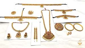 South indian bharatnatyam jwellery set (artificial gold)