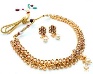 South Indian Necklace: small size beautiful gold plated (artificial) necklace set with polki stone