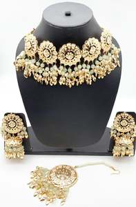 Punjabi Necklace: Pastel mint Pearls Jadau Pipal Patti Punjabi Set With Jhumka & Tikka