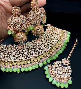 (video clip attached)Pastel Pink & Mint color Original American Diamond stones w&hellip;