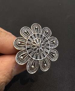 Beautiful oxidised ring (adjustable)