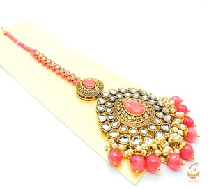 Maang Tikka And Matha Patti: Pink Pearls with kundan stone beautiful tikka