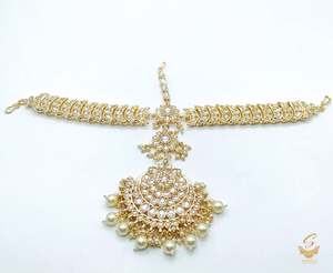 Kundan with pearls golden colour Sheeshpatti