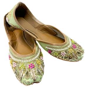 Women Punjabi Jutti: Pure leather very soft cushioned based hand work Beautiful Punjabi Jutti