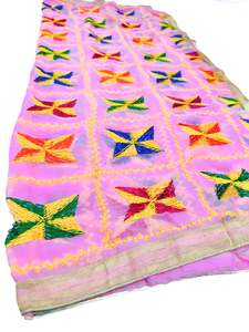 Dupatta: Chiffon based beautiful Phulkari Dupatta