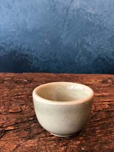 Chinese Teacup, Emerald, Cracked Pattern, Shinny Glazed, Handmade