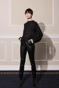 FLORALSCAPE TEE - BLACK SILK