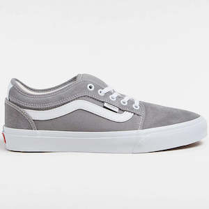 Shoes: SKATE CHUKKA LOW SIDESTRIPE LIGHT GREY