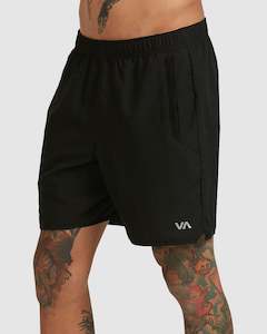 YOGGER IV SHORT 17 - Black