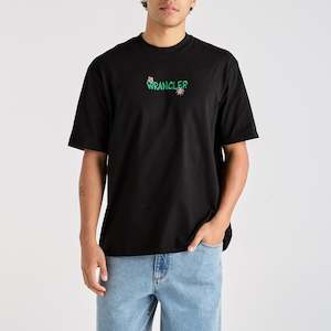Wrangler: EYE KNOW SLACKER TEE BLACK