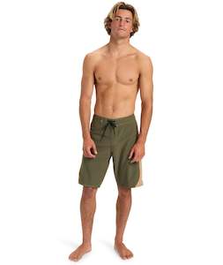 Mens: MERCURY 99 20 - DUSTY OLIVE