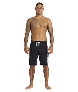 Bottoms: MANGOTU BOARDSHORT 20 - BLACK