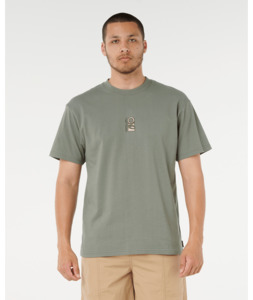 SEARCH STACK EMBROID TEE - CACTUS GREEN
