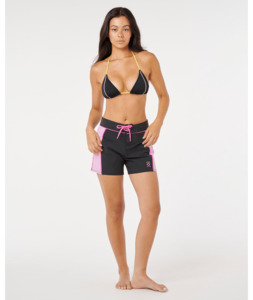 Womens: SG SPLICED 5 BOARDSHORT - BLACK
