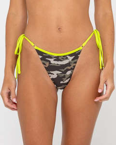 TANK GIRL CHEEKY BIKINI BOTTOM-CAMO