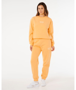 SURF STAPLE RELAXED CREW - PEACH