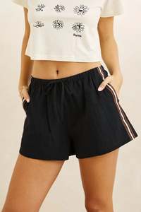 ISADORA SHORT - BLACK