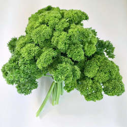 Herbs: Parsley, Curly - bunch