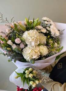 Pamper MUM - Samantha Rose Flowers Ashburton Florist NZ