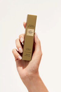 Products: Midnight in Milan - 250ml Fragrance Diffuser - Samantha Rose Flowers Ashburton Florist NZ