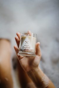 Products: Hazelnut Mocha Candle - Samaori Coffee
