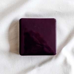 Wall Checker Eggplant