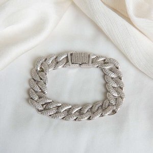 Products: s925 Silver European Men’s Style With full Crystal Cuban Bracelet