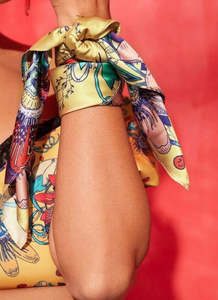 Luxury That Compliment: Frida floral scarf **limited**