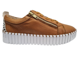 Sneakers: Skinside Out - Tula