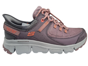 Sale: Skechers - Summits AT 180147