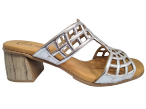 Flat Sandals: X-Bonita - V8039