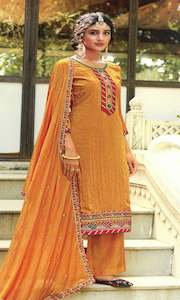 Salwar Kameez: AKSHARA