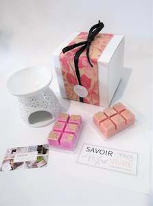 Gift Boxes For Her: Savoir Vivre Wax Melts and Burner Gift Box