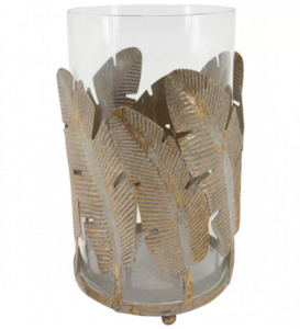 Homewares: Banana Leaf Candle Holder