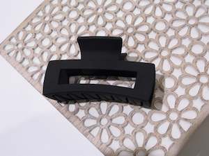 Hair Accessories: Black Matte Hair Claw