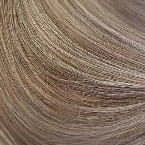 Frontpage: Bobbi Brown