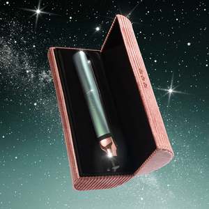 GHD Platinum+ Hair Straightener in Alluring Jade LIMITED EDITION Dreamland Collection