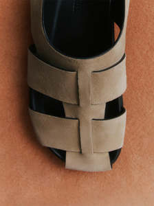 Flats: Triton Sandal oat suede