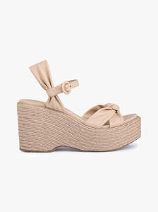 Dalila nude