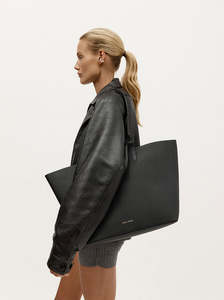 Mr Bandit Tote Maxi black